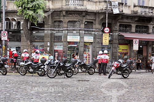  Policiamento com motocicletas da Operação Centro Presente na Praça da Cruz Vermelha  - Rio de Janeiro - Rio de Janeiro (RJ) - Brasil
