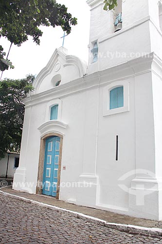  Fachada da Igreja de São Benedito (1701) no Largo de São Benedito  - Cabo Frio - Rio de Janeiro (RJ) - Brasil