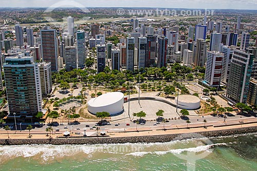  Foto aérea do Teatro Luiz Mendonça (2008) no Parque Dona Lindu (2008)  - Recife - Pernambuco (PE) - Brasil