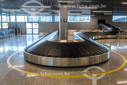  Detalhe de esteira de bagagem do Aeroporto Internacional de Belo Horizonte-Confins - Tancredo Neves  - Belo Horizonte - Minas Gerais (MG) - Brasil