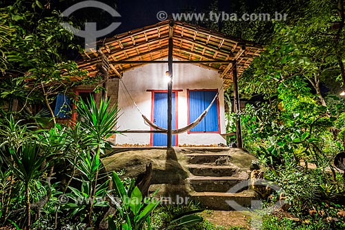  Fachada de simples chalé no povoado da Vila do Cipó  - Santana do Riacho - Minas Gerais (MG) - Brasil
