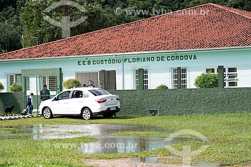 Fachada da Escola de Educação Básica Custódio Floriano Córdova  - Laguna - Santa Catarina (SC) - Brasil
