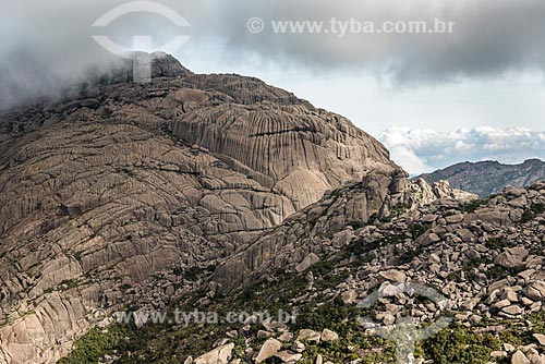  Vista da Asa de Hermes no Pico das Agulhas Negras durante a Travessia Rancho Caído no Parque Nacional de Itatiaia  - Itatiaia - Rio de Janeiro (RJ) - Brasil