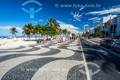  Ciclovia e calçadão na orla da Praia de Copacabana  - Rio de Janeiro - Rio de Janeiro (RJ) - Brasil