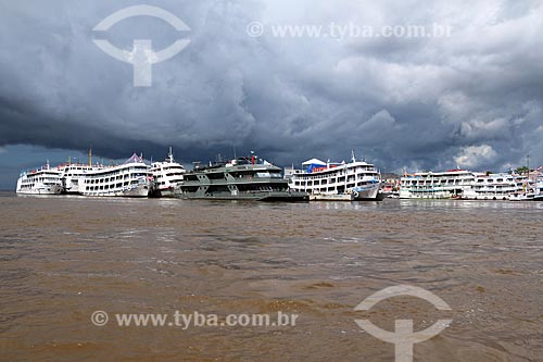  Barcos ancorados no Porto de Parintins  - Parintins - Amazonas (AM) - Brasil