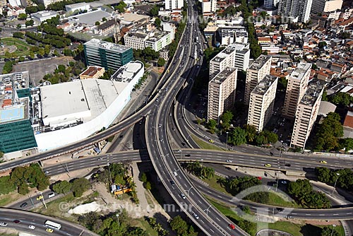  Foto aérea do Viaduto Engenheiro Freyssinet (1974) - também conhecido como Viaduto da Paulo de Frontin  - Rio de Janeiro - Rio de Janeiro (RJ) - Brasil