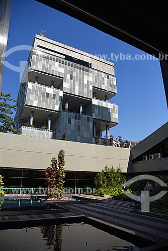  Vista do edifício sede da Petrobras a partir do edifício sede do Banco Nacional de Desenvolvimento Econômico e Social (BNDES)  - Rio de Janeiro - Rio de Janeiro (RJ) - Brasil
