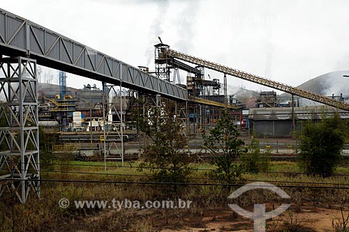  Mineradora às margens da Rodovia Vital Brazil (BR-267)  - Lima Duarte - Minas Gerais (MG) - Brasil