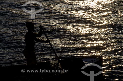 Pescador na Baía de Guanabara  - Rio de Janeiro - Rio de Janeiro (RJ) - Brasil