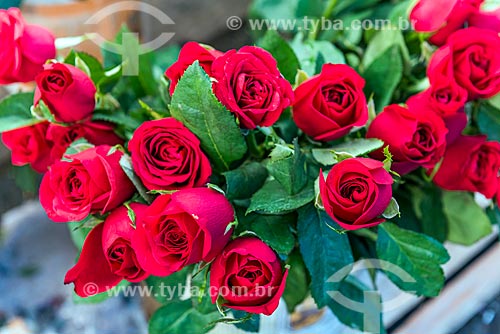  Detalhe de rosas à venda em floricultura na Rua General Glicério  - Rio de Janeiro - Rio de Janeiro (RJ) - Brasil