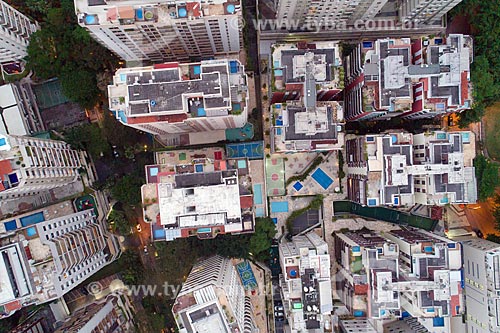  Foto aérea de edifícios residenciais - Visão Vertical  - Rio de Janeiro - Rio de Janeiro (RJ) - Brasil
