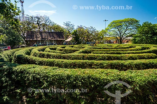  Labirinto Verde - escultura de jardinagem em forma de labirinto - na Praça das Flores  - Nova Petrópolis - Rio Grande do Sul (RS) - Brasil