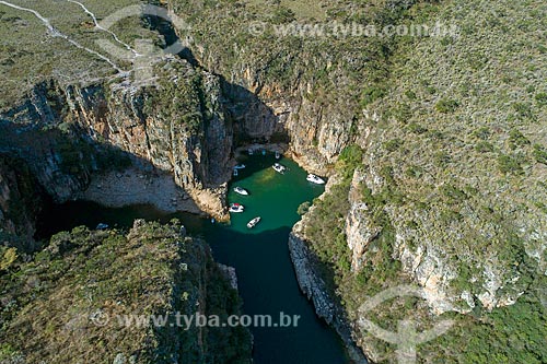  Foto feita com drone de lanchas na Represa de Furnas  - Capitólio - Minas Gerais (MG) - Brasil
