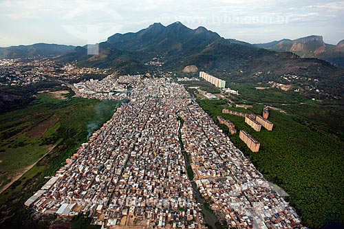  Foto aérea da favela de Rio das Pedras  - Rio de Janeiro - Rio de Janeiro (RJ) - Brasil