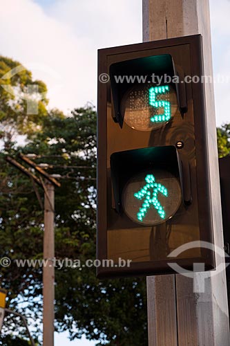  Detalhe de semáforo com temporizador  - São Caetano do Sul - São Paulo (SP) - Brasil