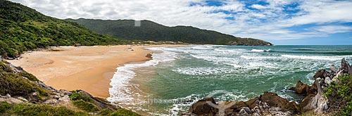  Vista da orla da Praia da Lagoinha do Leste no Parque Municipal da Lagoinha do Leste  - Florianópolis - Santa Catarina (SC) - Brasil