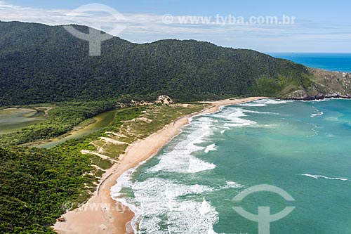  Vista da orla da Praia da Lagoinha do Leste a partir do Pico da Coroa - Parque Municipal da Lagoinha do Leste  - Florianópolis - Santa Catarina (SC) - Brasil