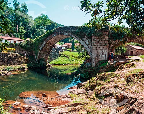  Ponte Romana sobre rio na cidade de Liérganes  - Liérganes - Província de Cantábria - Espanha