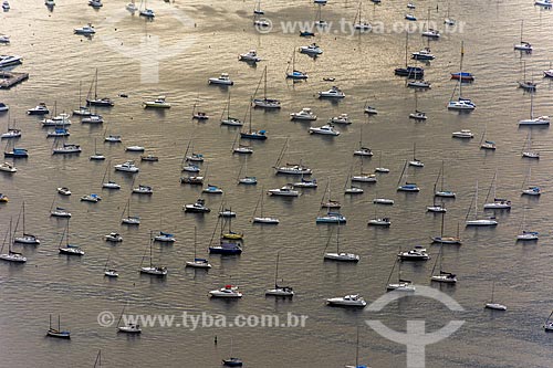  Vista de veleiros ancorados na Enseada de Botafogo a partir do Pão de Açúcar  - Rio de Janeiro - Rio de Janeiro (RJ) - Brasil