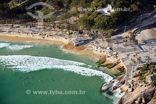  Foto aérea da orla da Praia do Arpoador  - Rio de Janeiro - Rio de Janeiro (RJ) - Brasil