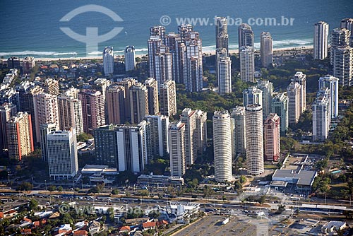  Foto aérea de prédios no bairro da Barra da Tijuca  - Rio de Janeiro - Rio de Janeiro (RJ) - Brasil