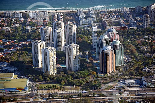  Foto aérea de prédios no bairro da Barra da Tijuca  - Rio de Janeiro - Rio de Janeiro (RJ) - Brasil