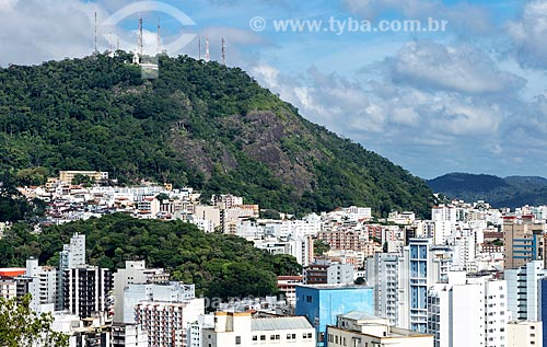  Vista cidade de Juiz de Fora com o Morro do Imperador - também conhecido com Morro do Cristo - ao fundo  - Juiz de Fora - Minas Gerais (MG) - Brasil
