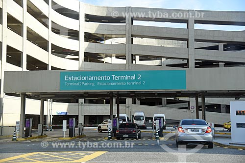  Entrada do estacionamento do Terminal 2 do Aeroporto Internacional Antônio Carlos Jobim  - Rio de Janeiro - Rio de Janeiro (RJ) - Brasil