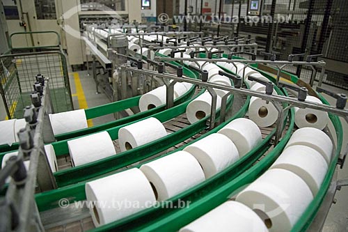  Linha de produção de papel higiênico da Carta Fabril  - Niterói - Rio de Janeiro (RJ) - Brasil