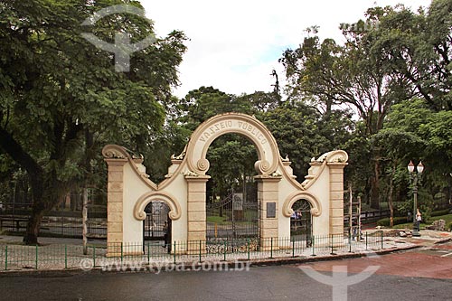  Portal do Passeio Público de Curitiba (1886)  - Curitiba - Paraná (PR) - Brasil