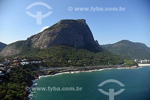  Foto aérea do Elevado do Joá (1972) - também conhecido como Elevado das Bandeiras - com Pedra da Gávea  - Rio de Janeiro - Rio de Janeiro (RJ) - Brasil