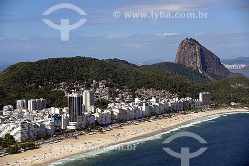  Foto aérea da Praia do Leme com o Pão de Açúcar ao fundo  - Rio de Janeiro - Rio de Janeiro (RJ) - Brasil
