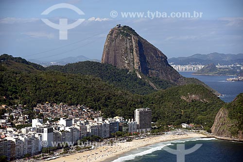  Foto aérea da Praia do Leme com o Pão de Açúcar ao fundo  - Rio de Janeiro - Rio de Janeiro (RJ) - Brasil