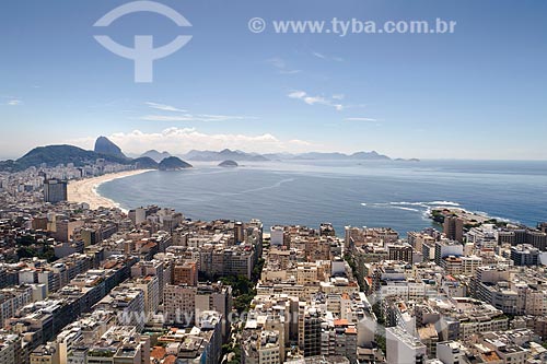  Foto feita com drone do bairro de Copacabana com o Pão de Açúcar ao fundo  - Rio de Janeiro - Rio de Janeiro (RJ) - Brasil