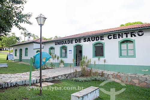 Fachada da Unidade de Saúde na Rua Aurora -  centro histórico da cidade de Pirenópolis  - Pirenópolis - Goiás (GO) - Brasil