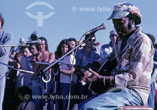  Milton Nascimento durante o Show do Paraíso - promovido por Milton Nascimento e conhecido como o Woodstock Mineiro  - Três Pontas - Minas Gerais (MG) - Brasil