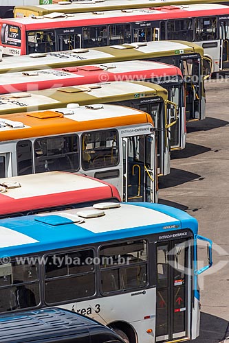  Detalhe de ônibus na Plataforma Rodoviária de Brasília  - Brasília - Distrito Federal (DF) - Brasil