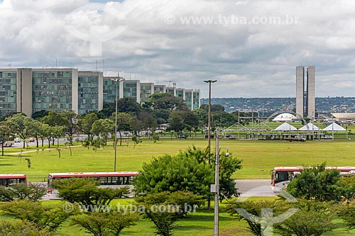  Vista da Esplanada dos Ministérios com o Congresso Nacional ao fundo  - Brasília - Distrito Federal (DF) - Brasil