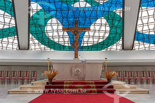  Altar da Catedral Metropolitana de Nossa Senhora Aparecida (1958) - também conhecida como Catedral de Brasília  - Brasília - Distrito Federal (DF) - Brasil
