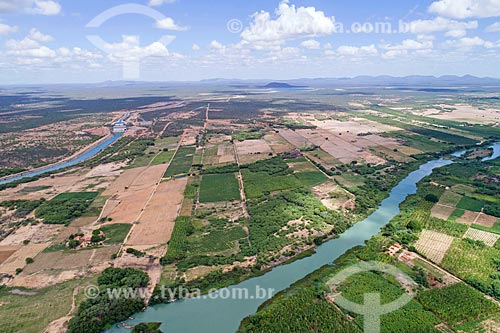  Foto feita com drone da estação de bombeamento EBI 1 do Projeto de Integração do Rio São Francisco com as bacias hidrográficas do Nordeste Setentrional  - Cabrobó - Pernambuco (PE) - Brasil