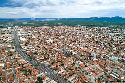  Foto feita com drone de trecho urbano da Rodovia BR-232 na cidade de Serra Talhada  - Serra Talhada - Pernambuco (PE) - Brasil