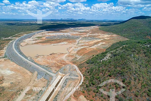  Foto feita com drone do Reservatório Serra do Livramento - parte do Projeto de Integração do Rio São Francisco com as bacias hidrográficas do Nordeste Setentrional - eixo norte  - Salgueiro - Pernambuco (PE) - Brasil