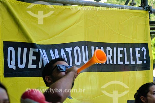  Manifestação promovida pela Anistia Internacional marcando os 3 mês do assassinato da Vereadora Marielle Franco em frente a sede do Ministério Público do Estado do Rio de Janeiro  - Rio de Janeiro - Rio de Janeiro (RJ) - Brasil