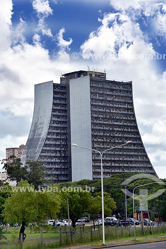  Fachada do Centro Administrativo do Estado do Rio Grande do Sul (CAERGS) - também conhecido como Centro Administrativo Fernando Ferrari  - Porto Alegre - Rio Grande do Sul (RS) - Brasil