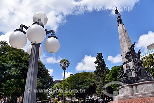  Monumento a Júlio de Castilhos na Praça Marechal Deodoro - mais conhecida como Praça da Matriz  - Porto Alegre - Rio Grande do Sul (RS) - Brasil