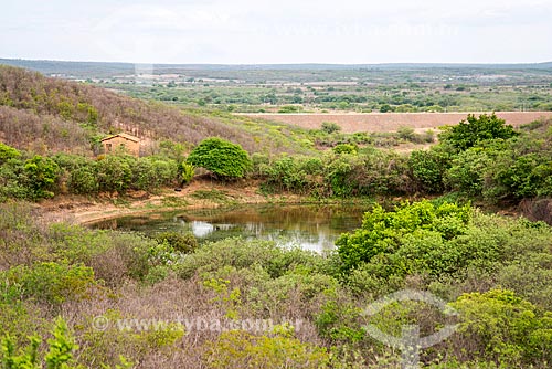  Pequeno açude na zona rural da cidade de Penaforte  - Penaforte - Ceará (CE) - Brasil