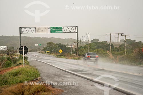  Trecho da Rodovia BR-116 durante a chuva -  sentido Juazeiro do Norte  - Milagres - Ceará (CE) - Brasil