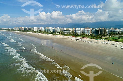  Foto feita com drone da Praia da Riviera de São Lourenço com a Serra do Itatinga ao fundo  - Bertioga - São Paulo (SP) - Brasil