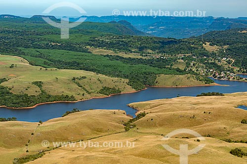  Campos Naturais e lago do Rio Caí  - Canela - Rio Grande do Sul (RS) - Brasil