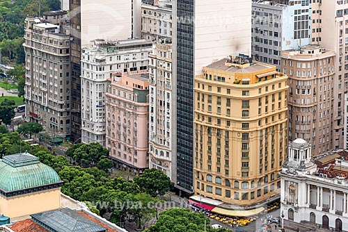 Vista de cima do Bar Amarelinho e o Palácio Pedro Ernesto (1923) - sede da Câmara Municipal do Rio de Janeiro  - Rio de Janeiro - Rio de Janeiro (RJ) - Brasil